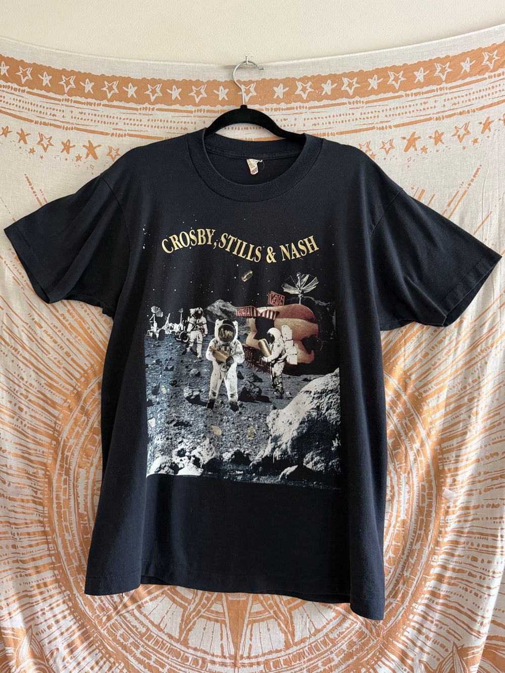 Crosby, Stills & Nash Black Astronaut 1990 Live it Up Tour Vintage Graphic Tee